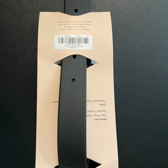 NWT WILD ONE DOG COLLAR AND POOP BAG CARRIER BLACK SET $40 - Picture 4 of 8